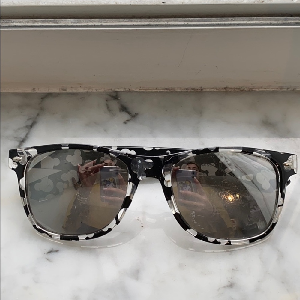 Mickey Mouse Sunglasses